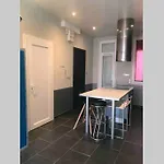 شقة T4 Spacieux Dans Quartier Anime De Ideal Pour Visa Pour L'image