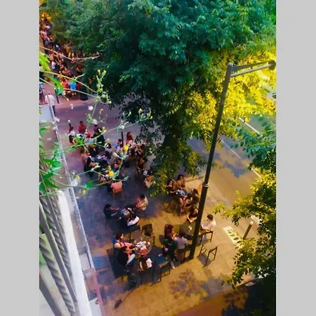 Διαμέρισμα T4 Spacieux Dans Quartier Anime De Ideal Pour Visa Pour L'image *